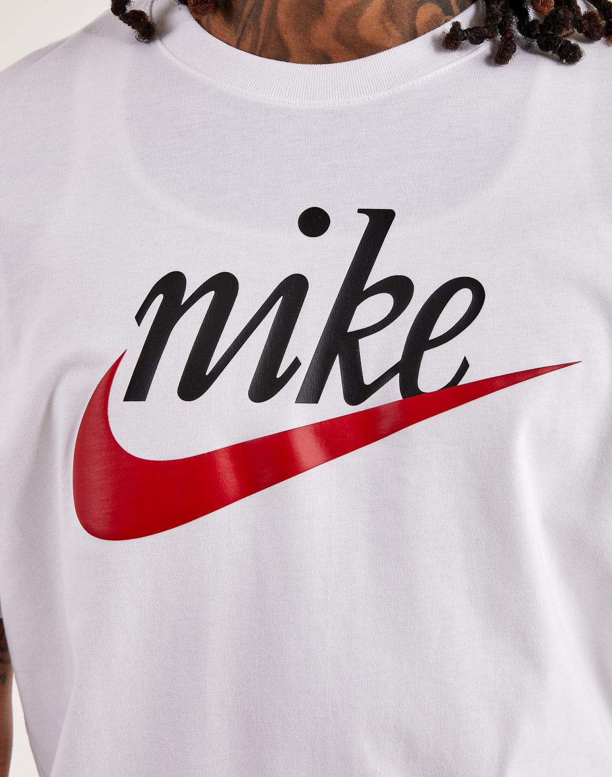 T-SHIRT NIKE NSW FUTURA 2 – DZ3279-100