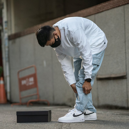 Nike Air Force 1 Low '07 LV8 'Blanc Noir' DQ7658-100