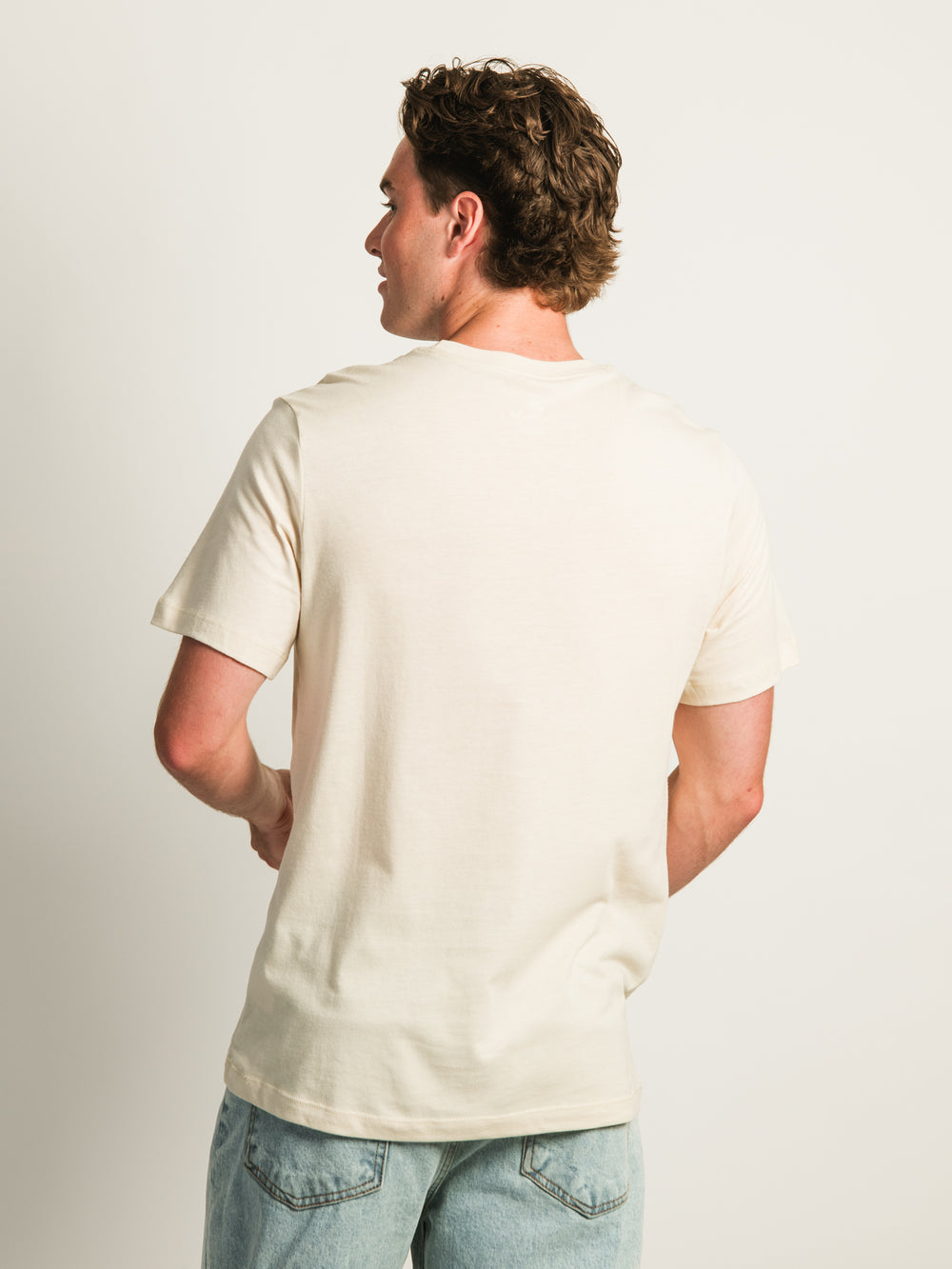T-shirt Nike sportswear AR5004-234