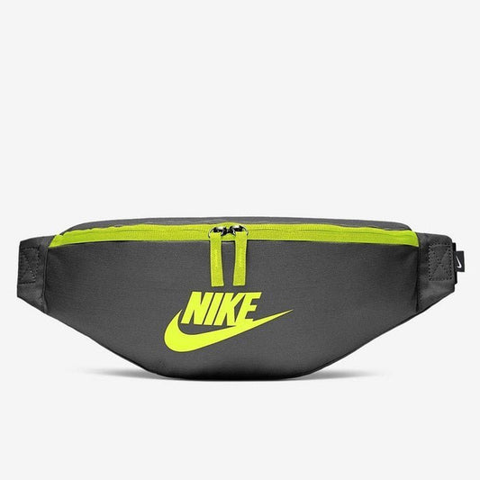 Sacoche Nike Sportswear Heritage Hip Pack BA5750-068