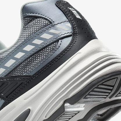 Nike Baskets Initiator Hommes  ib3083-001