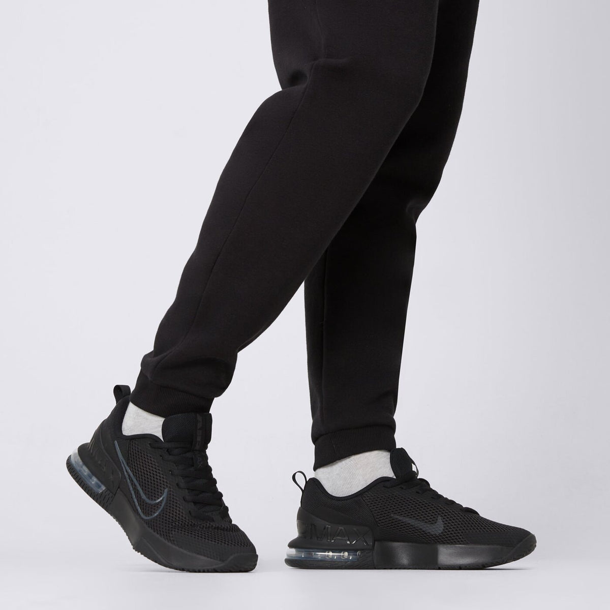 Baskets Nike M AIR MAX Alpha Trainer 6  fq1833-033