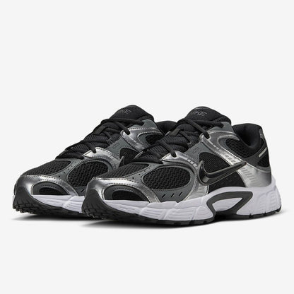 Baskets Nike V5 RNR  HJ5228-004 black white