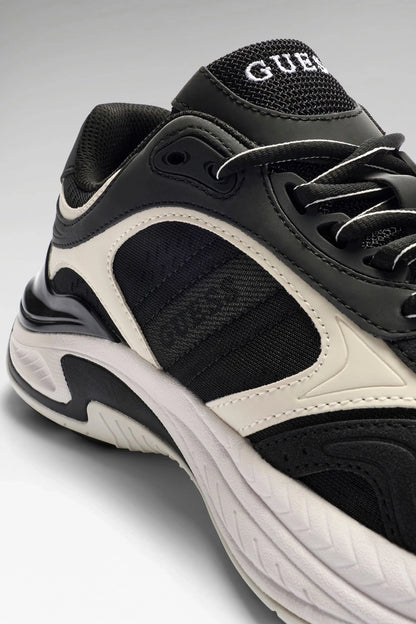 Sneakers Guess FMJSQUELE12
