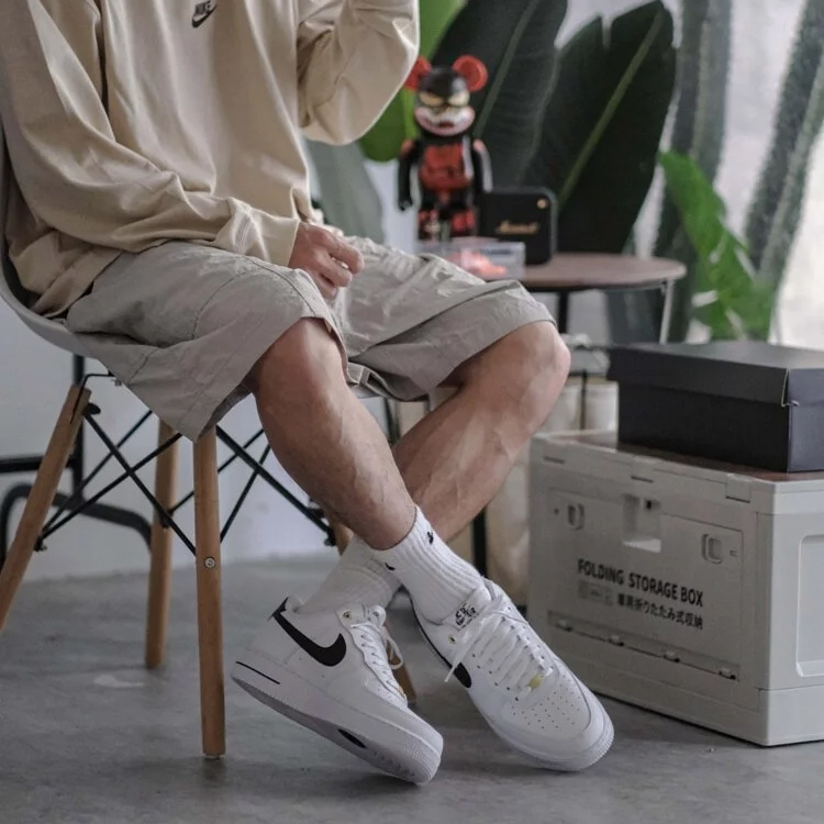 Nike Air Force 1 Low '07 LV8 'Blanc Noir' DQ7658-100