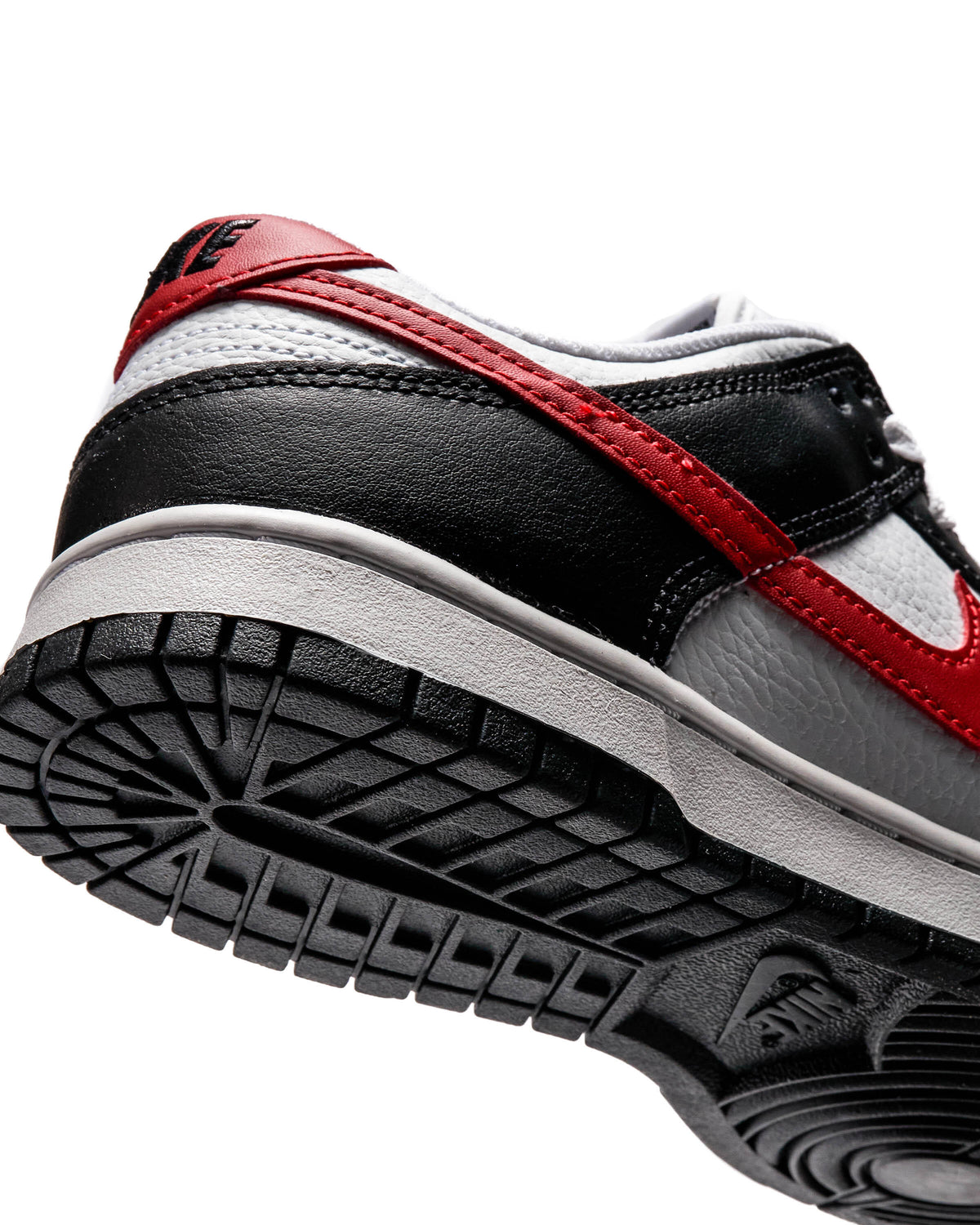 Nike DUNK LOW RETRO BLACK/UNIVERSITY RED-WHITE fb3354-001